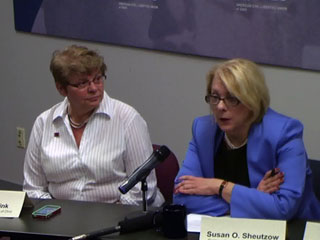 2013.10.09BudgetPressConfer.jpg