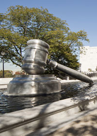 pGavelOhSuprCourt200.jpg